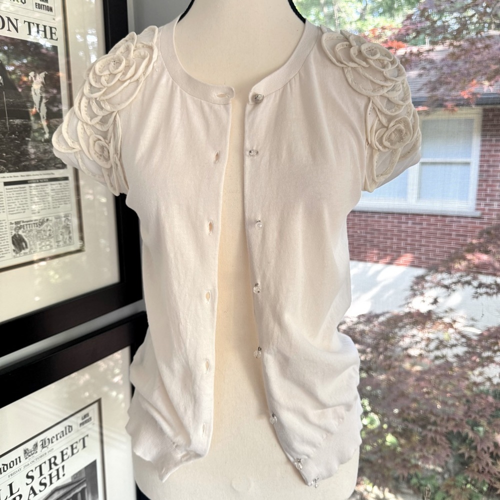 Ann Taylor Ivory Cotton Silk Cardigan Short Sleeve Beaded Appliqué Size Medium - Picture 15 of 16